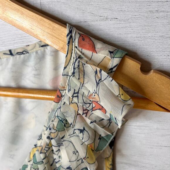 Lauren Conrad Blouse Womens Size XL Tiny Bird Print Babydoll Ruffle Pleated - Picture 11 of 16